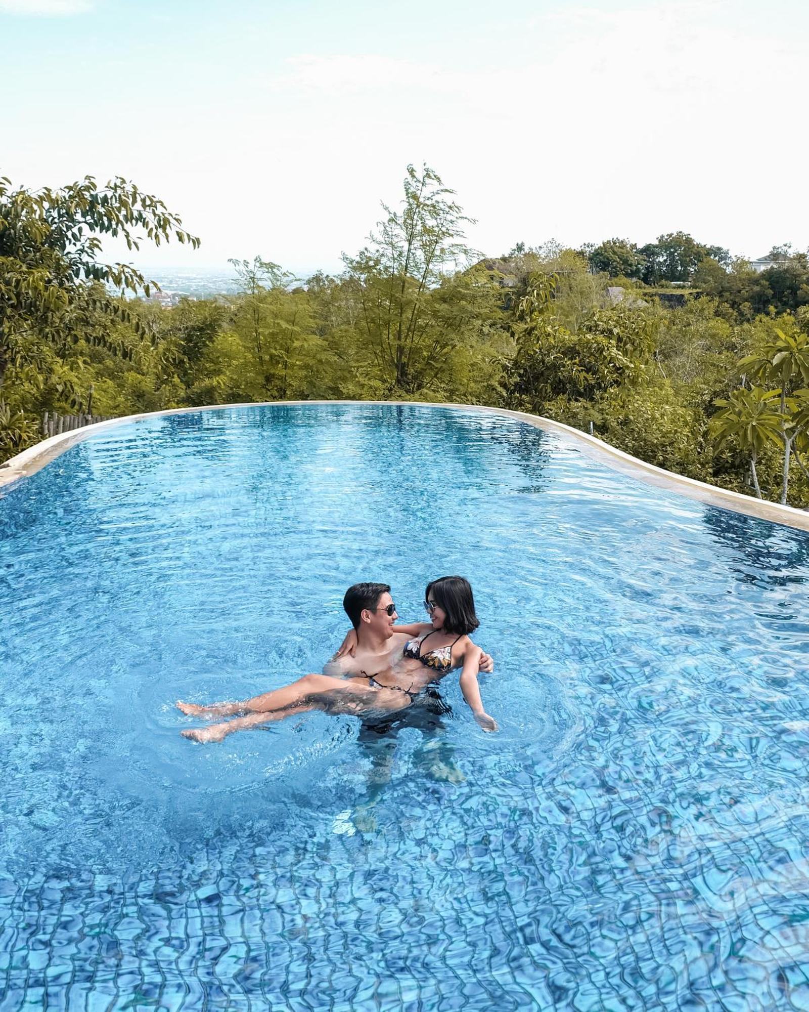ジンバラン ザ キラナ ウンガサンヴィラ エクステリア 写真
